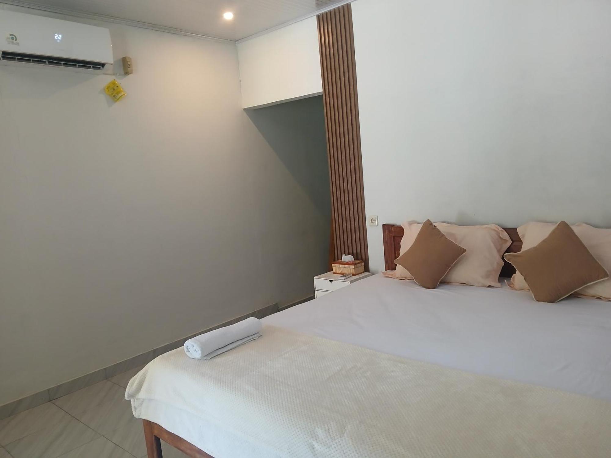 Renata Cottages Ohoililir Room photo